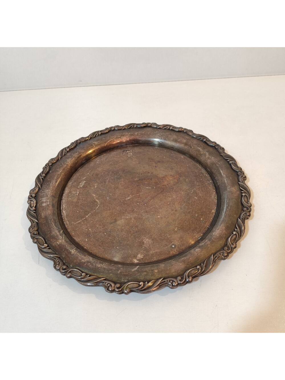 15" Vintage Oneida Heavy Silverplated Serving Tray Flower Platter Floral Edge